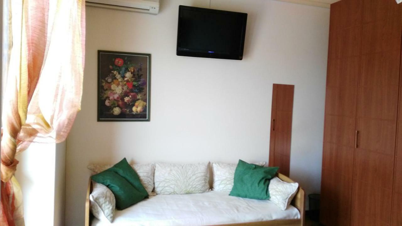 B&B Villa Noemi Формия Экстерьер фото